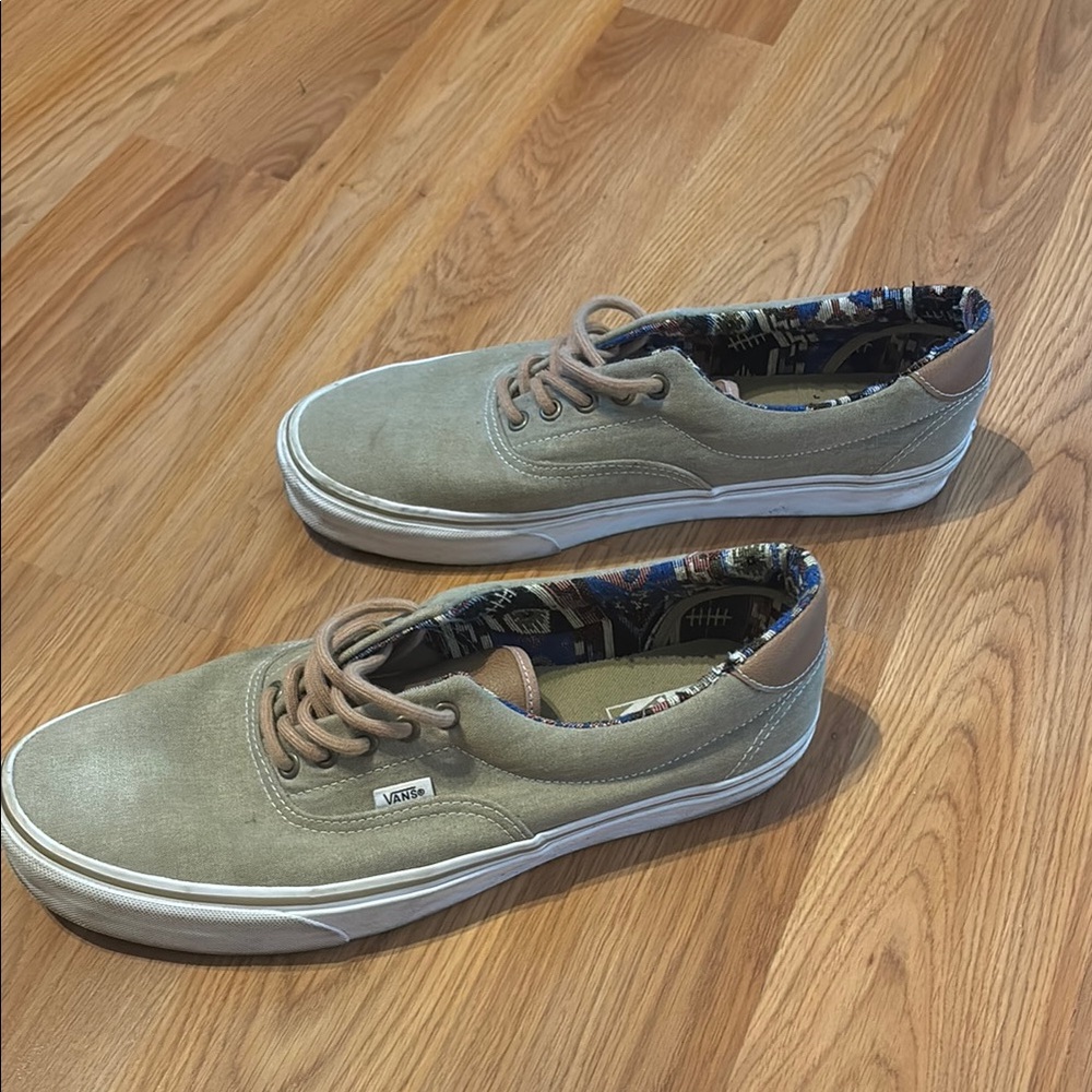 Vans Tan Sneakers Classic Skate Style